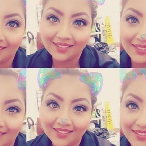 Meet your Posher, Iris